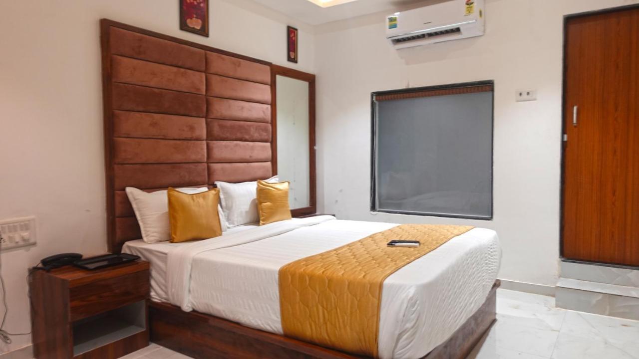 Hotel Palms Residency, Chembur Mumbai Ngoại thất bức ảnh