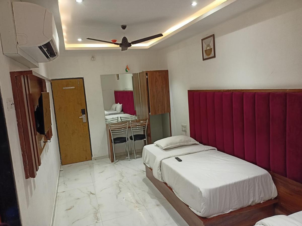 Hotel Palms Residency, Chembur Mumbai Ngoại thất bức ảnh