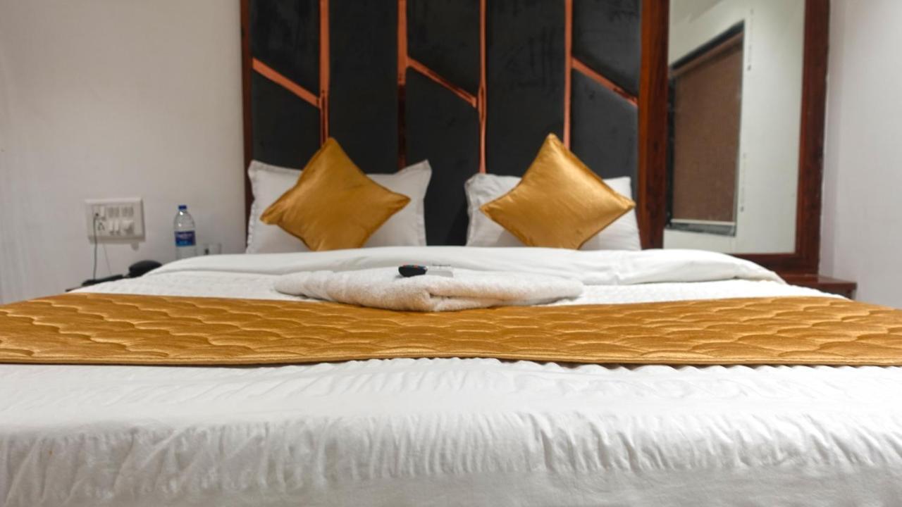 Hotel Palms Residency, Chembur Mumbai Ngoại thất bức ảnh