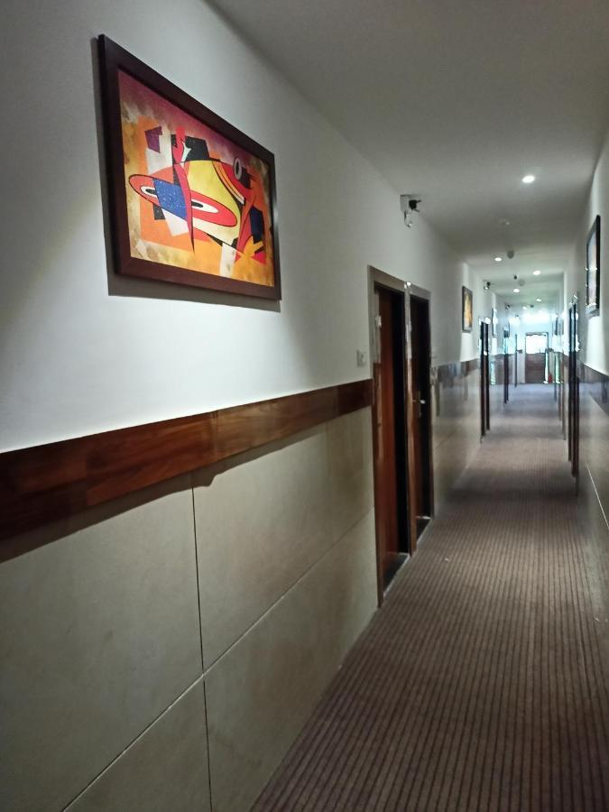 Hotel Palms Residency, Chembur Mumbai Ngoại thất bức ảnh